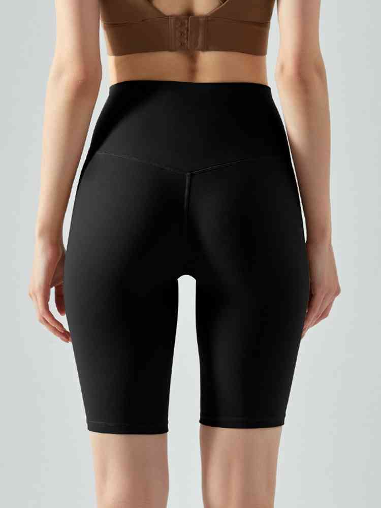 Wide Waistband Slim Fits Sports Shorts