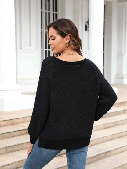 Round Neck Ribbed Trim Sweater