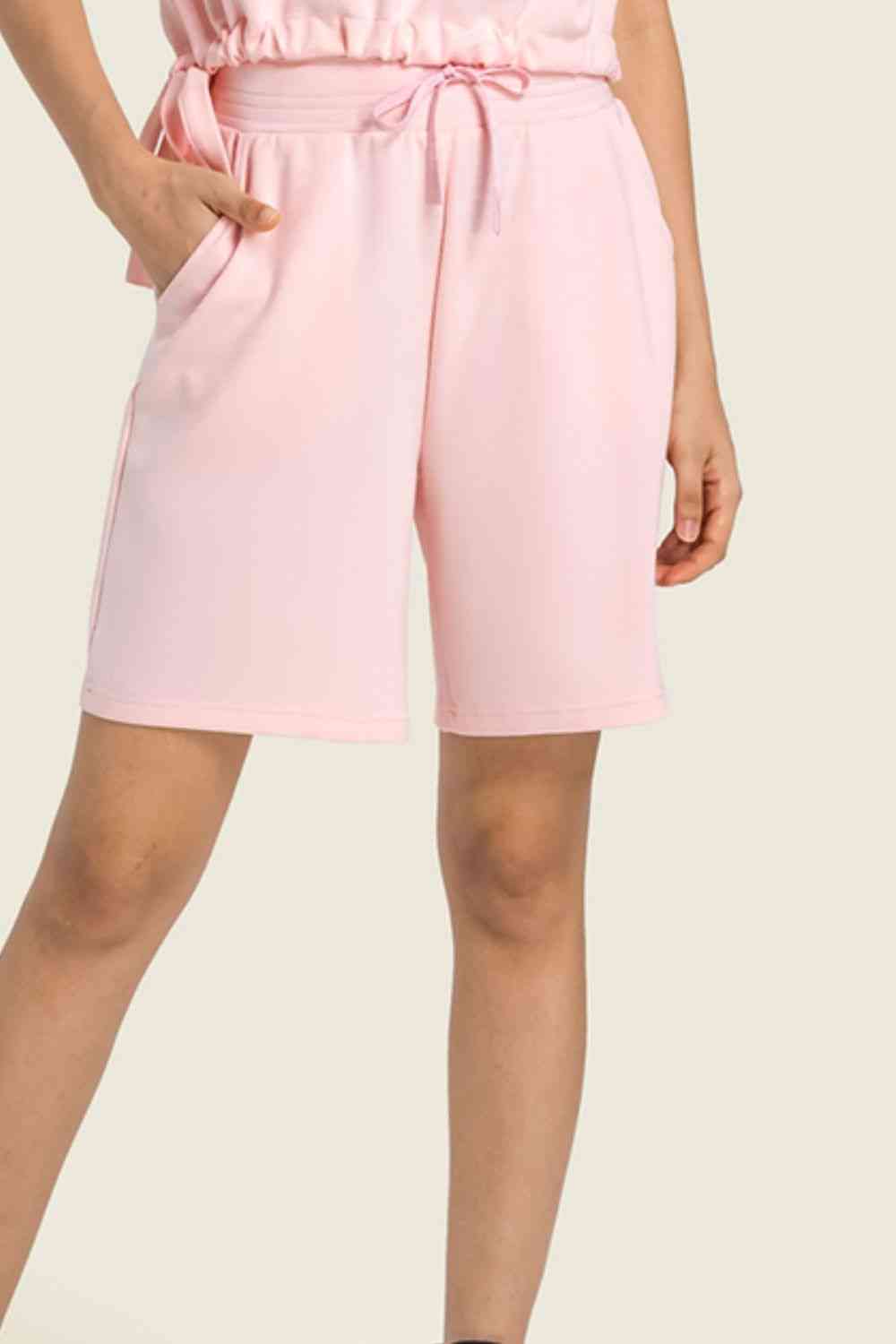 Drawstring Elastic Waist Sports Bermuda Shorts